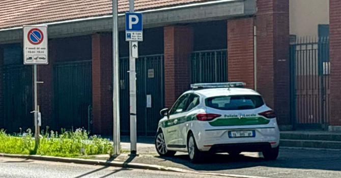 La polizia locale sul luogo dell'incidente