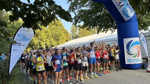 Oltre 500 partecipanti alla "Run for lake Varese" Oltre 500 partecipanti alla "Run for lake Varese"