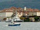 Turista tedesco getta rifiuti nel lago Maggiore: ora dovrà pagare 2.500 di multa Turista tedesco getta rifiuti nel lago Maggiore: ora dovrà pagare 2.500 di multa