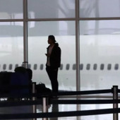 Anomalie sulla rete, traffico aereo ridotto negli aeroporti italiani. Voli cancellati anche a Malpensa Anomalie sulla rete, traffico aereo ridotto negli aeroporti italiani. Voli cancellati anche a Malpensa