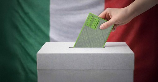Al Manzoni si parla di referendum Al Manzoni si parla di referendum