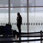 Anomalie sulla rete, traffico aereo ridotto negli aeroporti italiani. Voli cancellati anche a Malpensa Anomalie sulla rete, traffico aereo ridotto negli aeroporti italiani. Voli cancellati anche a Malpensa