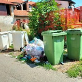 Marnate, via Dora: nuova organizzazione della raccolta rifiuti per dire basta ad abbandoni e degrado Marnate, via Dora: nuova organizzazione della raccolta rifiuti per dire basta ad abbandoni e degrado