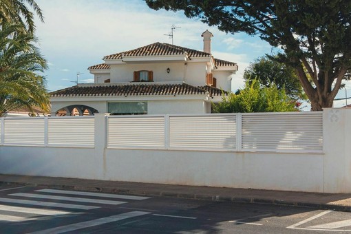 Recinzioni modulari: guida intelligente a sicurezza e stile