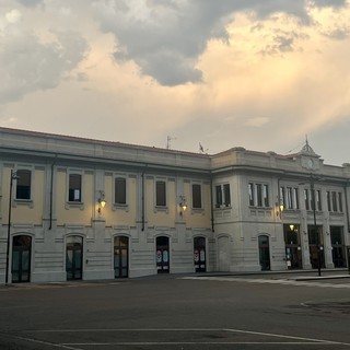 La stazione centrale di Busto La stazione centrale di Busto