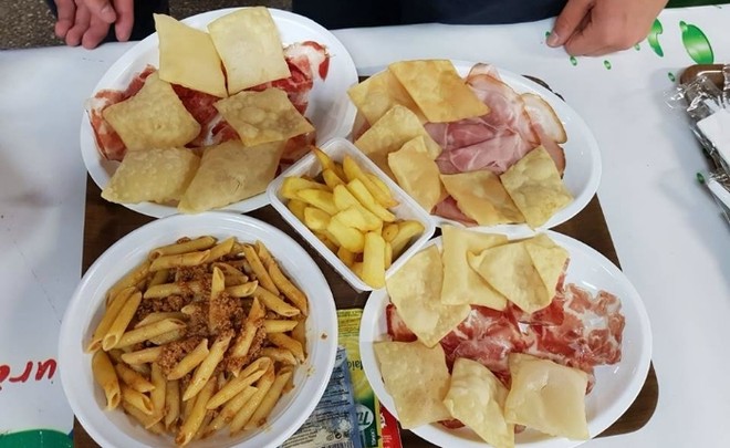 A SPASSO NEL WEEKEND. Da gnocco fritto, cotechinata, carbonara e gin al Palio dei Castelli: tutti gli eventi da non perdere a Varese e provincia A SPASSO NEL WEEKEND. Da gnocco fritto, cotechinata, carbonara e gin al Palio dei Castelli: tutti gli eventi da non perdere a Varese e provincia
