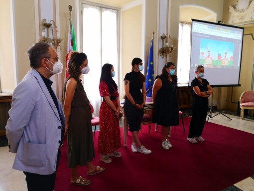 Mille minori in difficoltà. Il comune di Varese cerca famiglie affidatarie Mille minori in difficoltà. Il comune di Varese cerca famiglie affidatarie