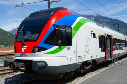 Stop ai treni tra Italia e Svizzera, Regione e sindacati non ci stanno: «Danno per i frontalieri, subito una soluzione»