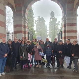 La Storia e le storie di Busto tra tombe e cappelle del cimitero. «Anche qui una ricerca di bellezza»