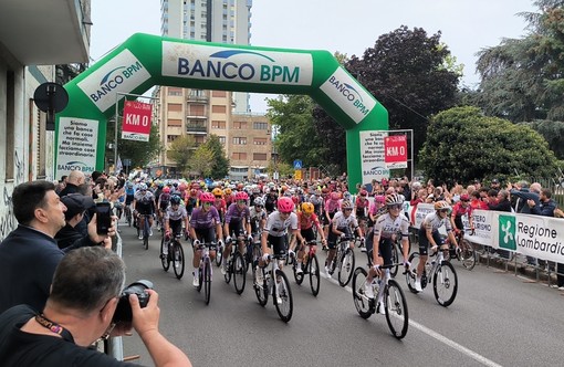VIDEO. Tre Valli Varesine, si parte: avanti le donne VIDEO. Tre Valli Varesine, si parte: avanti le donne