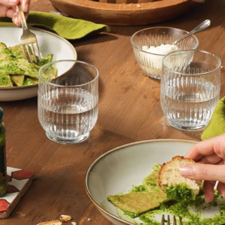 Emergenza cena: come stupire gli ospiti improvvisi con gusto e semplicità Emergenza cena: come stupire gli ospiti improvvisi con gusto e semplicità