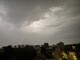 LA FOTO. E temporale sia.  Con sollievo per le temperature e un po' di emozione da bambini