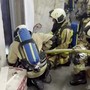 Incendio a Bruxelles, diversi morti e dispersi. L'intervento dei vigili del fuoco