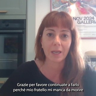 Domenico Centrone, l'appello video della sorella: "Trattenuto in Libia da 21 giorni, mi manca da morire" Domenico Centrone, l'appello video della sorella: "Trattenuto in Libia da 21 giorni, mi manca da morire"