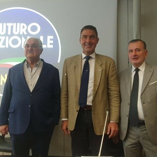 Vannacci sbarca in Regione: «Regaliamo un sogno agli elettori». Ferrazzi: «Noi in maggioranza? Vedremo»