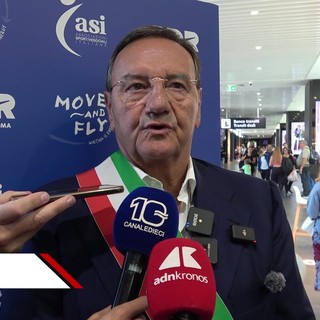 Move&Fly, il sindaco Baccini: "Ora aeroporto ha punto riferimento per benessere fisico" Move&Fly, il sindaco Baccini: "Ora aeroporto ha punto riferimento per benessere fisico"