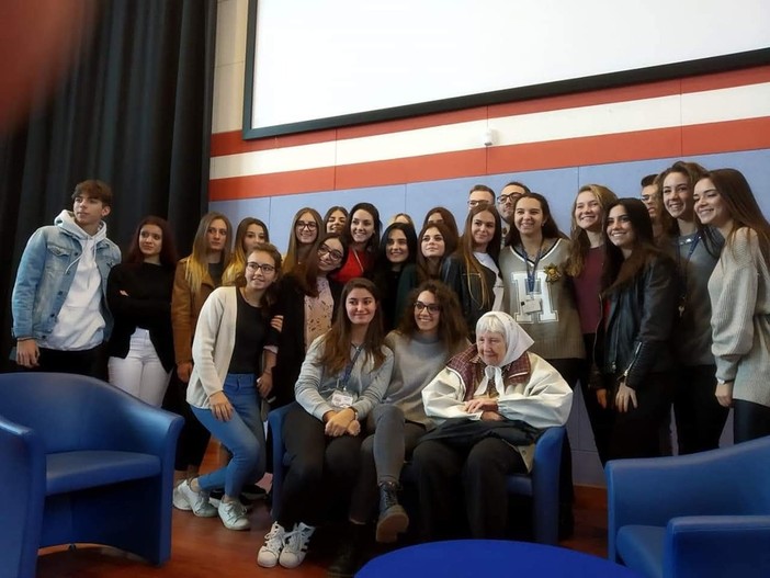 Una delle intense immagini condivise dall'Ite Tosi