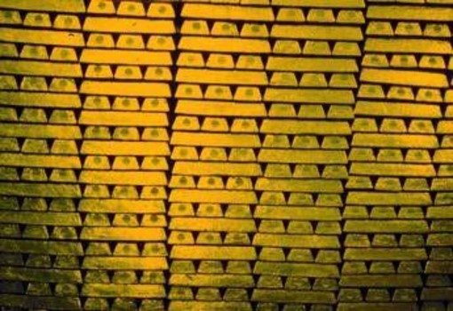 Oro di Bankitalia allo Stato, stop della Bce: "Il governo riconsideri la proposta" Oro di Bankitalia allo Stato, stop della Bce: "Il governo riconsideri la proposta"