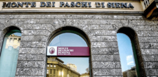 Mps, il Cda blinda Lovaglio: "Fiducia all'unanimità" dopo l’inchiesta Mps, il Cda blinda Lovaglio: "Fiducia all'unanimità" dopo l’inchiesta