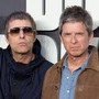 Nuova data del tour degli Oasis a Roma, l'annuncio dei fratelli Gallagher: "Ci vediamo anche il 26 luglio" Nuova data del tour degli Oasis a Roma, l'annuncio dei fratelli Gallagher: "Ci vediamo anche il 26 luglio"