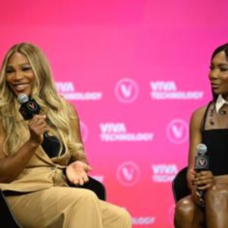 Wimbledon, le sorelle Williams tornano insieme in doppio Wimbledon, le sorelle Williams tornano insieme in doppio