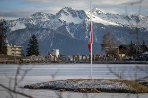 Crans-Montana, media: indagato l'ex responsabile della sicurezza del comune Crans-Montana, media: indagato l'ex responsabile della sicurezza del comune