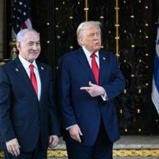 Trump: "Netanyahu è eroe che va graziato, senza di lui Israele non esisterebbe"