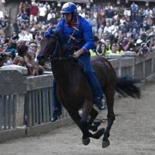 Palio Siena, notte tranquilla in ospedale per Tittia: condizioni in miglioramento