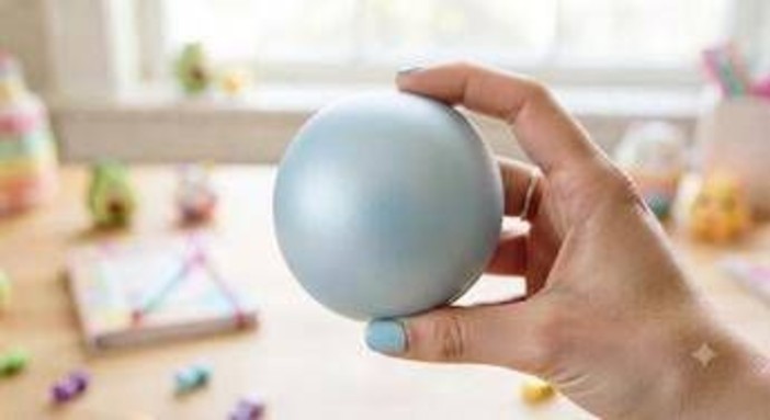 Francia, squishy esplode: ustionato in viso bambino di 8 anni Francia, squishy esplode: ustionato in viso bambino di 8 anni