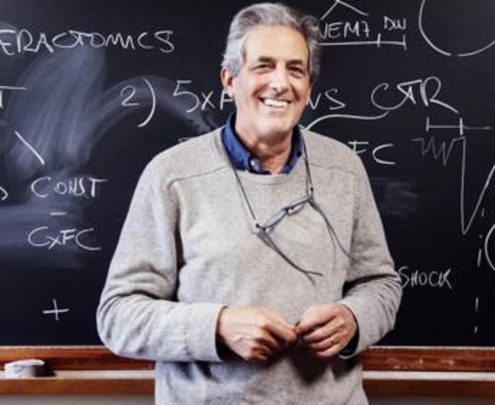 Addio ad Antonino Cattaneo, luminare delle neuroscienze e pioniere della ricerca sull'Alzheimer: aveva 71 anni Addio ad Antonino Cattaneo, luminare delle neuroscienze e pioniere della ricerca sull'Alzheimer: aveva 71 anni