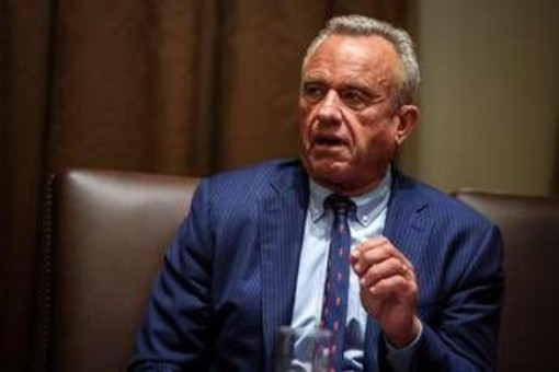 No a vaccino unico per morbillo, parotite, rosolia e varicella: l'alert degli esperti di Kennedy jr No a vaccino unico per morbillo, parotite, rosolia e varicella: l'alert degli esperti di Kennedy jr