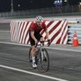 Dalle quattro ruote ai pedali: Bottas va da Sepang a Singapore in bici