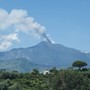 Ripresa sull’Etna attività stromboliana dal cratere Voragine, emissione di cenere Ripresa sull’Etna attività stromboliana dal cratere Voragine, emissione di cenere