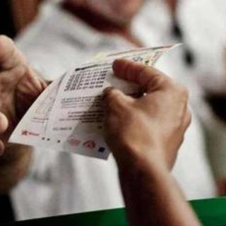 SuperEnalotto, numeri combinazione vincente oggi 1 agosto SuperEnalotto, numeri combinazione vincente oggi 1 agosto