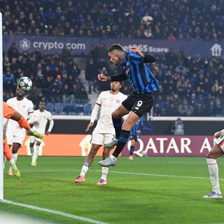 Scamacca e De Ketelaere, l’Atalanta batte il Chelsea in rimonta