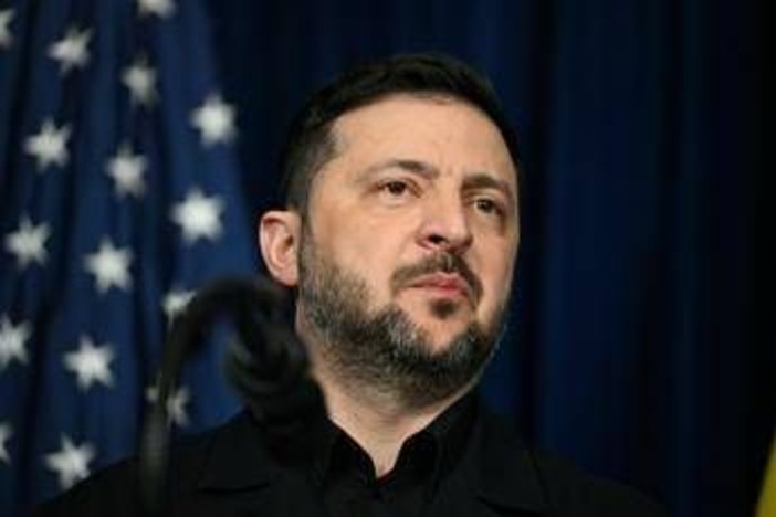 Ucraina, Zelensky: "Il 3 riunione su accordo pace con Paesi Ue e Usa"