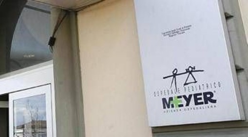 Arezzo, bambino di 10 anni cade dal secondo piano: ricoverato all'ospedale Meyer