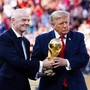 Trump: "La Fifa commetterebbe un grave errore se sostituisse Infantino"