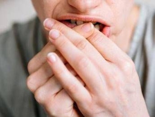 Da mangiarsi le unghie al 'ghosting', perché lo facciamo? "E' sopravvivenza"