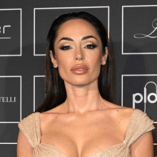 Raffaella Fico compie 38 anni, la lettera della figlia Pia: "La persona più forte che conosco" Raffaella Fico compie 38 anni, la lettera della figlia Pia: "La persona più forte che conosco"