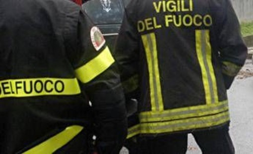 Napoli, donna morta carbonizzata in casa a Pozzuoli