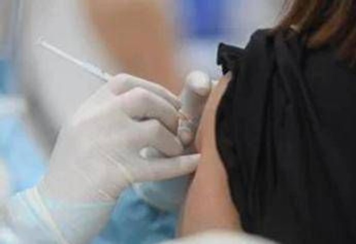 Vaccini, Mastronuzzi (Simg): "Herpes Zoster a rischio tutto l’anno, fondamentale prevenzione"