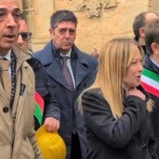 Meloni torna a Niscemi: "Mercoledì il decreto, dal giorno dopo ci sono le risorse" Meloni torna a Niscemi: "Mercoledì il decreto, dal giorno dopo ci sono le risorse"