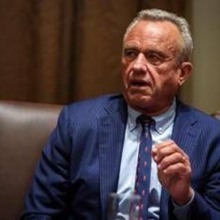 No a vaccino unico per morbillo, parotite, rosolia e varicella: l'alert degli esperti di Kennedy jr No a vaccino unico per morbillo, parotite, rosolia e varicella: l'alert degli esperti di Kennedy jr