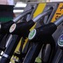 Caro carburanti non si ferma, media gasolio sopra picco del 19 marzo: prezzi benzina e diesel Caro carburanti non si ferma, media gasolio sopra picco del 19 marzo: prezzi benzina e diesel