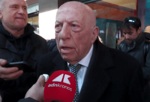 Arte, Confalonieri (Veneranda Fabbrica del Duomo): "Statua con libro un invito a leggere" Arte, Confalonieri (Veneranda Fabbrica del Duomo): "Statua con libro un invito a leggere"