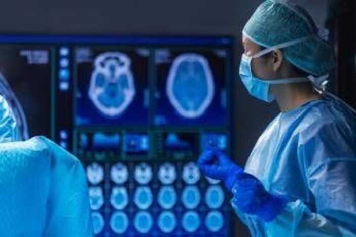 Gemelli siamesi, neurochirurgo Giussani: "Con gli avatar separazioni più precise e sicure"