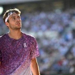 Wimbledon, Cobolli litiga con il suo angolo. Poi la partita viene sospesa