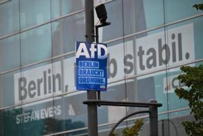 Afd spaventa la chiesa, il messaggio dopo le elezioni in Germania: "Chi ha vinto rispetti la Costituzione" Afd spaventa la chiesa, il messaggio dopo le elezioni in Germania: "Chi ha vinto rispetti la Costituzione"