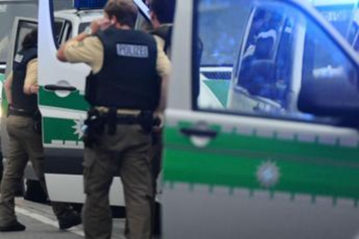 Germania, esplosione alla stazione centrale di Augusta: feriti Germania, esplosione alla stazione centrale di Augusta: feriti